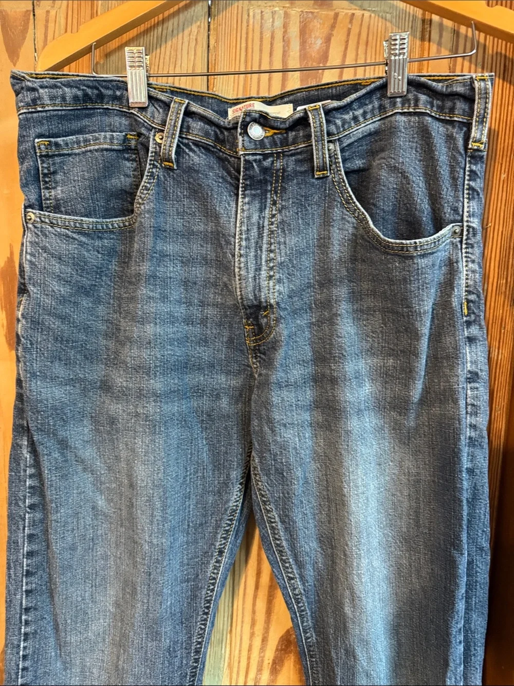 Men's Classic signature Levi Strauss boot cut Fit med Blue Jeans 34x34